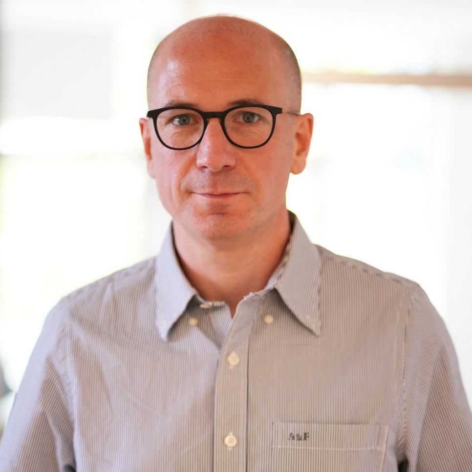 Portrait of Thorsten Holz, new MPI-SP scientific director